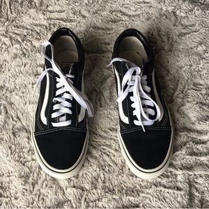 Vans Old Skool shoes